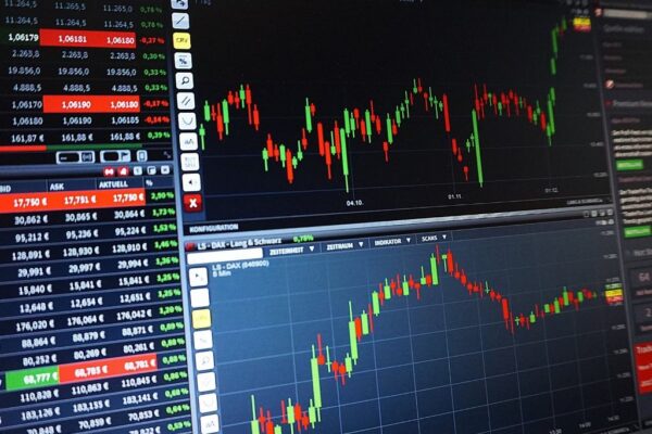 PPh Final atas Investasi: Bunga Deposito, Diskonto SBI, dan Tabungan PPh Final atas Investasi: Bunga Deposito, Diskonto SBI, dan Tabungan