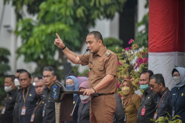 Gaji, Tunjangan, dan Tanggung Jawab Perpajakan Bagi Walikota Gaji, Tunjangan, dan Tanggung Jawab Perpajakan Bagi Walikota