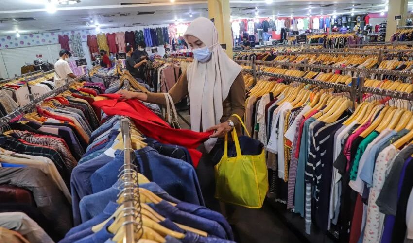 Pajak pada Barang Bekas: Kewajiban Perpajakan dalam Industri Thrifting dan Cara Mengelolanya