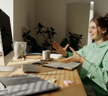 Perlakuan Pajak Pekerja di Bawah 18 Tahun: Pajak Nihil tapi Tetap Wajib Bukti Potong