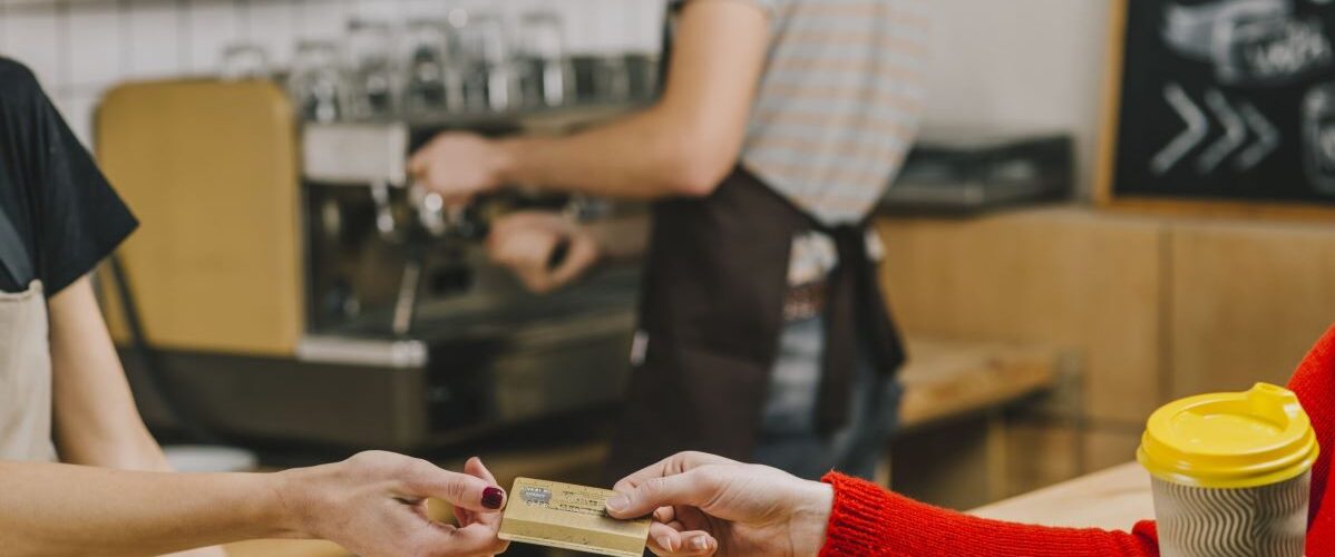 Pajak Restoran vs PPN: Benarkah Terjadi Pajak Ganda di Indonesia?