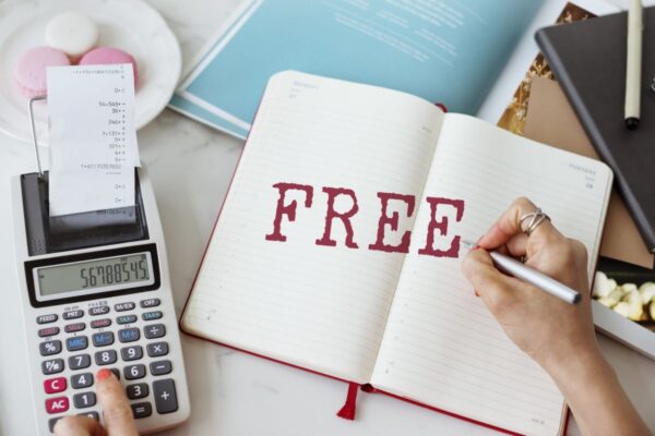 Pembebasan PPN di Sektor Keuangan dan Asuransi, Apa Manfaatnya? Pembebasan PPN di Sektor Keuangan dan Asuransi, Apa Manfaatnya?