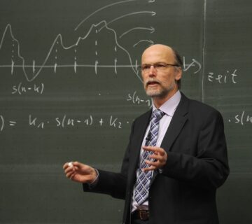 Strategi Pelaporan Pajak Dosen dengan Lebih dari Satu Penghasilan agar Tidak Salah Hitung