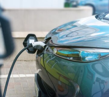 Pajak Kendaraan Listrik 2026: Masih Hemat atau Mulai Mahal? Ini Fakta Terbarunya!